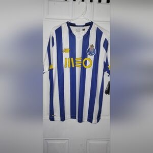 Show your support for FC Porto with this official 2020/2021 home jersey from New